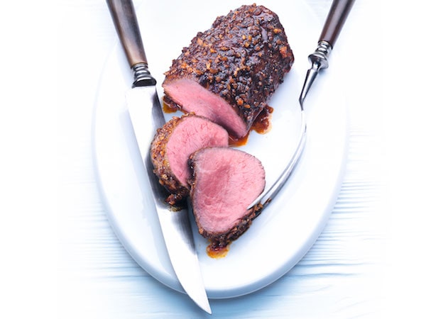 様々な肉料理を理想的に仕上げる低温調理